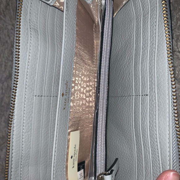 Kate Spade Berkshire Road Lightsmoke Wallet - Picture 2 of 2